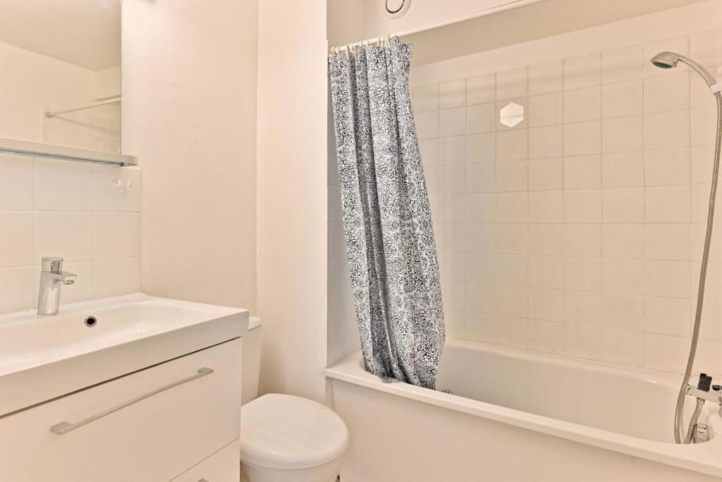 Appartement Proche Canal Saint Martin 巴黎 外观 照片