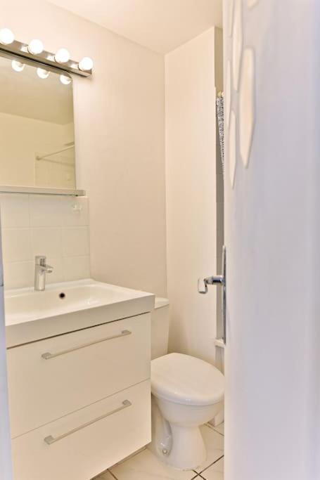 Appartement Proche Canal Saint Martin 巴黎 外观 照片